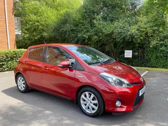 Toyota Yaris 1.5 VVT-h Icon Plus CVT Euro 5 5dr