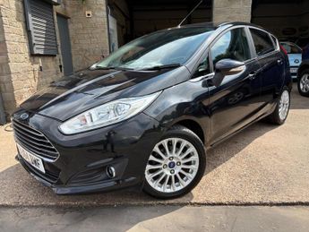 Ford Fiesta 1.0T EcoBoost Titanium Euro 5 (s/s) 5dr