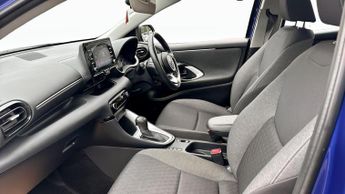 Toyota Yaris Icon Hev Cvt