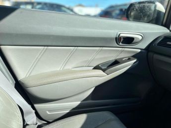 Honda Civic 1.3 IMA ES 4dr