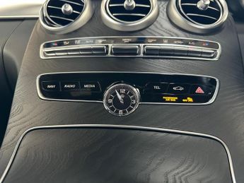 Mercedes-Benz C Class 2.0 C300e 13.5kWh AMG Line Night Edition (Premium) G-Tronic+ Eur
