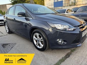 Ford Focus 1.6 Zetec Powershift Euro 5 5dr