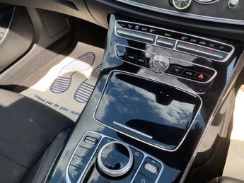 Mercedes-Benz E Class 2.0 E220d AMG Line (Premium) G-Tronic+ Euro 6 (s/s) 4dr