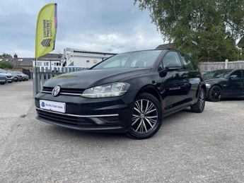 Volkswagen Golf TDi 1.6 TDI SE Nav DSG Euro 6 (s/s) 5dr