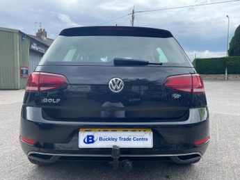Volkswagen Golf 1.6 TDI SE Nav DSG Euro 6 (s/s) 5dr