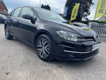 Volkswagen Golf 1.6 TDI SE Nav DSG Euro 6 (s/s) 5dr