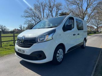 Renault Trafic 1.6 dCi ENERGY 27 Business+ Crew Van SWB Euro 6 (s/s) 6dr