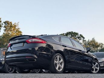Ford Mondeo 2.0T EcoBoost Titanium Auto Euro 6 (s/s) 5dr