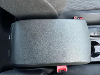 SEAT Leon 1.2 TSI SE DSG Euro 5 (s/s) 5dr