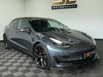 Tesla Model 3 (Dual Motor) Long Range Auto 4WDE 4dr