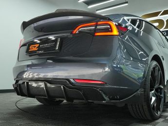 Tesla Model 3 (Dual Motor) Long Range Auto 4WDE 4dr