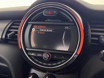 MINI Hatch 1.5 Cooper Auto Euro 6 (s/s) 5dr