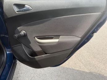 Vauxhall Astra 1.6 16V Exclusiv Sports Tourer Auto Euro 5 5dr