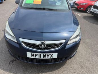 Vauxhall Astra 1.6 16V Exclusiv Sports Tourer Auto Euro 5 5dr