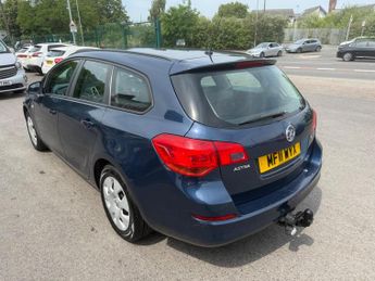 Vauxhall Astra 1.6 16V Exclusiv Sports Tourer Auto Euro 5 5dr