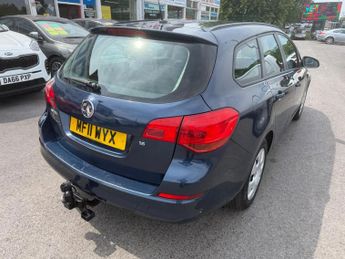 Vauxhall Astra 1.6 16V Exclusiv Sports Tourer Auto Euro 5 5dr