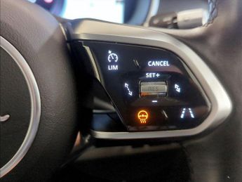 Jaguar I-PACE 400 90kWh SE Auto 4WD 5dr