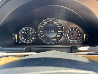 Mercedes-Benz E Class 6.2 E63 AMG G-Tronic 4dr