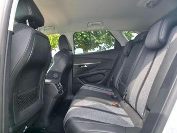 Peugeot 3008 1.2 PureTech Allure EAT Euro 6 (s/s) 5dr