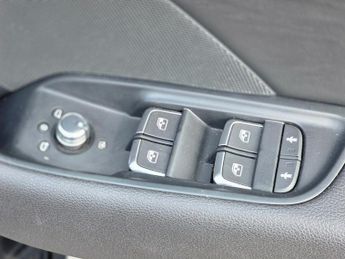 Audi A3 1.5 TFSI CoD S line Sportback S Tronic Euro 6 (s/s) 5dr