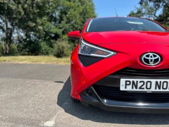 Toyota AYGO 1.0 VVT-i x-play x-shift Euro 6 5dr