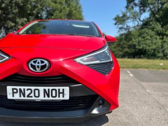 Toyota AYGO 1.0 VVT-i x-play x-shift Euro 6 5dr