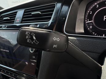 Volkswagen Golf 2.0 TSI R DSG 4Motion Euro 6 (s/s) 5dr