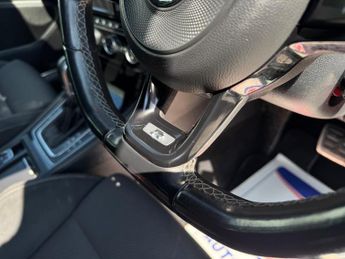 Volkswagen Golf 2.0 TSI R DSG 4Motion Euro 6 (s/s) 5dr