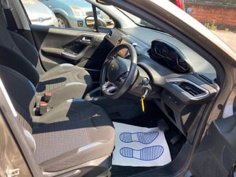 Peugeot 208 1.6 VTi Allure Auto Euro 5 5dr
