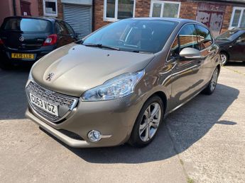 Peugeot 208 1.6 VTi Allure Auto Euro 5 5dr