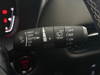 Honda ZR-V 2.0 h i-MMD Advance eCVT Euro 6 (s/s) 5dr