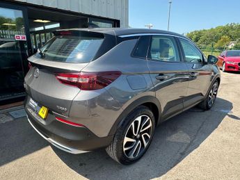 Vauxhall Grandland X 1.2 Turbo Elite Nav Euro 6 (s/s) 5dr