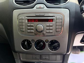 Ford Focus 1.6 Zetec 3dr