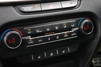 Kia Ceed 1.5 T-GDi GT-Line S DCT Euro 6 (s/s) 5dr