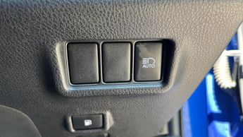 Toyota C-HR 1.8 VVT-h Dynamic CVT Euro 6 (s/s) 5dr