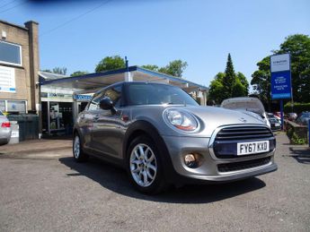 MINI Hatch 1.5 Cooper Auto Euro 6 (s/s) 5dr