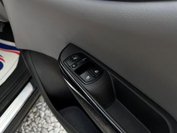 Vauxhall Corsa 1.4i SE Auto Euro 6 3dr