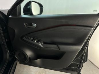 Nissan Juke 1.0 DIG-T N-Connecta DCT Auto Euro 6 (s/s) 5dr