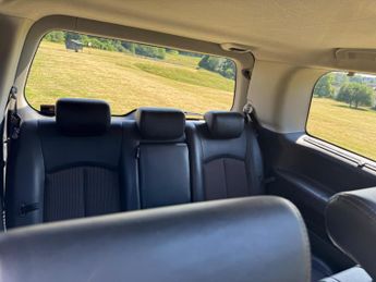 Nissan Elgrand 3.5 HIGHWAY STAR,8 SEATS,ULEZ FREE