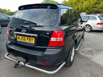 Kia Sorento 2.5 CRDi XT 5dr