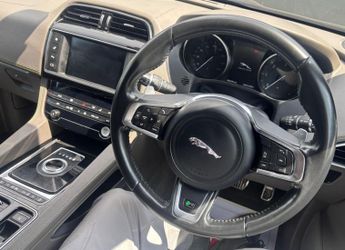 Jaguar F-PACE 2.0 D180 R-Sport Auto AWD Euro 6 (s/s) 5dr