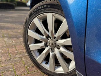 Audi A1 1.4 TFSI Sport Sportback S Tronic Euro 5 (s/s) 5dr