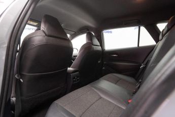 Toyota Corolla 1.8 VVT-h Design Touring Sports CVT Euro 6 (s/s) 5dr