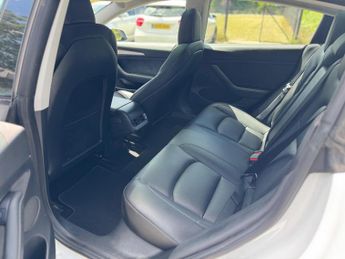 Tesla Model 3 (Dual Motor) Long Range Auto 4WDE 4dr