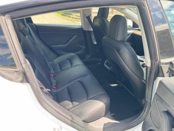 Tesla Model 3 (Dual Motor) Long Range Auto 4WDE 4dr