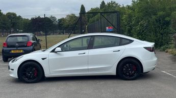 Tesla Model 3 (Dual Motor) Long Range Auto 4WDE 4dr