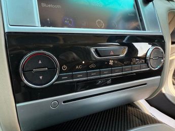 Maserati Quattroporte 3.8 V8 GTS ZF Euro 5 4dr