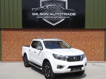 Nissan Navara 2.3 dCi Tekna 4WD Euro 6 (s/s) 4dr