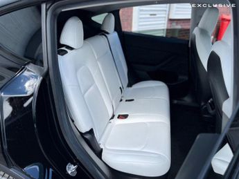 Tesla Model Y (Dual Motor) Long Range Auto 4WDE 5dr
