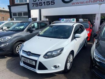 Ford Focus 1.0T EcoBoost Zetec Euro 5 (s/s) 5dr